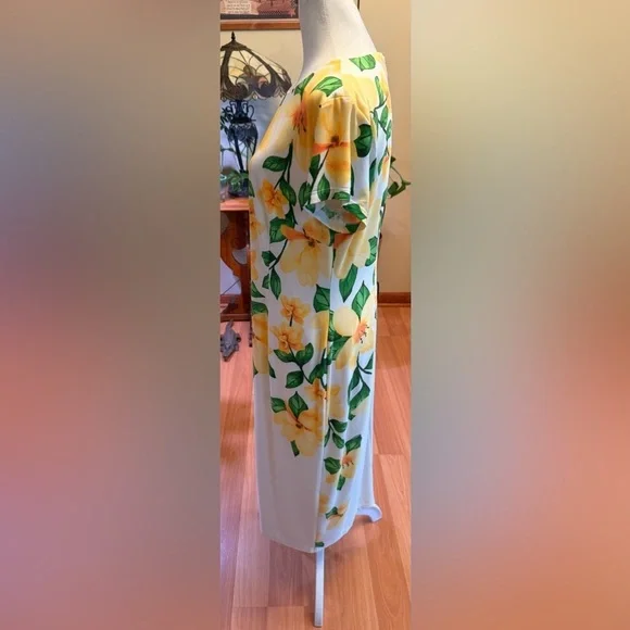 Maggy London Sheath White Dress with Yellow and Green Floral Design Size 12 - Picture 4 of 13